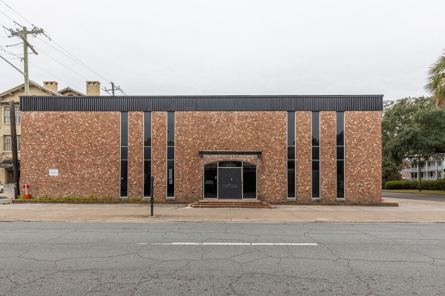 144 Drayton St, Savannah, GA for lease - Building Photo - Image 3 of 19
