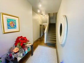 967 Academy, New Braunfels, TX à louer Photo intérieure- Image 1 de 10