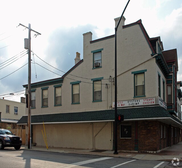 701 Monmouth St, Newport, KY à vendre - Photo du bâtiment - Image 2 de 10