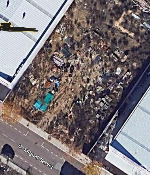 Calle Miguel Servet, 7, Arroyomolinos, Madrid à vendre - Photo du bâtiment - Image 2 de 3