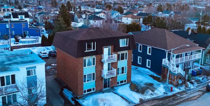 3609 Rue Du Roi-Georges, Le Fjord-du-Saguenay, QC à vendre Photo principale- Image 1 de 1