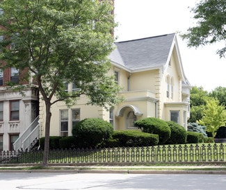More details for 1216 N Prospect Ave, Milwaukee, WI - Office for Lease
