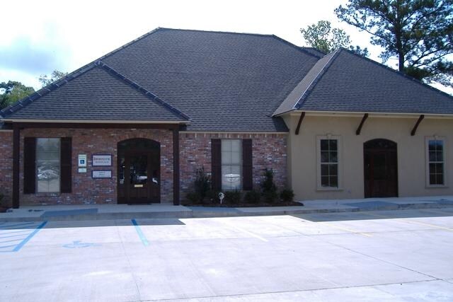 4451 Bluebonnet Blvd, Baton Rouge, LA à louer Photo principale- Image 1 de 3