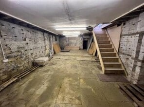 87 Main St, Bingley à louer Photo intérieure- Image 2 de 2