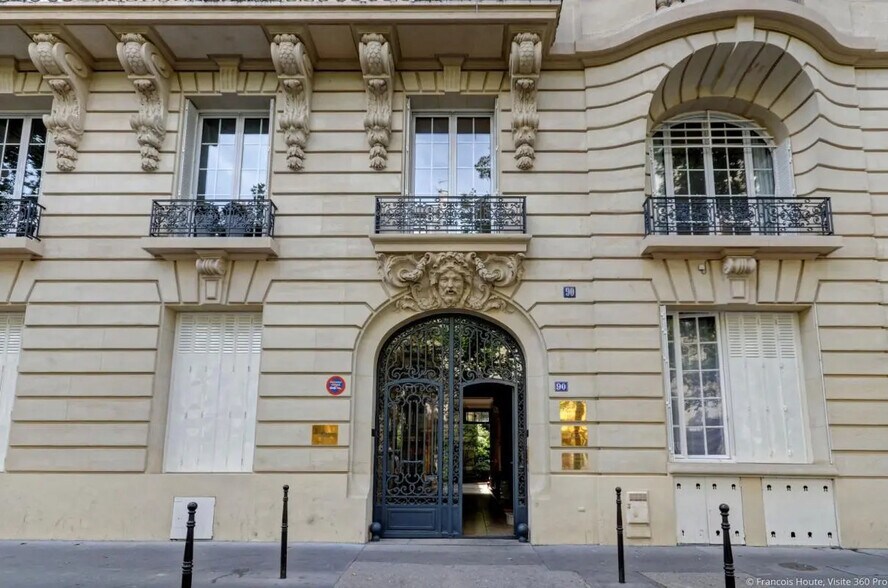 90 Avenue Niel, Paris à vendre - Photo du bâtiment - Image 1 de 10