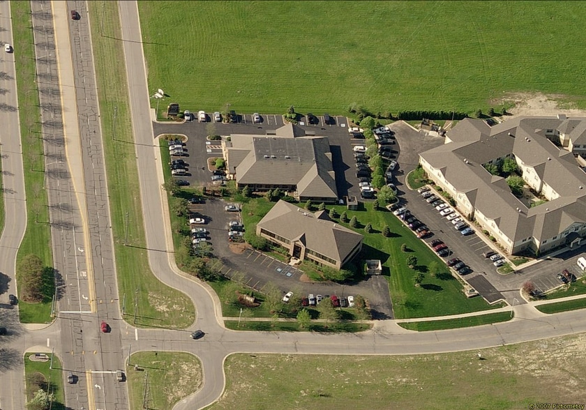 8700 Broadway, Merrillville, IN for sale - Aerial - Image 2 of 8
