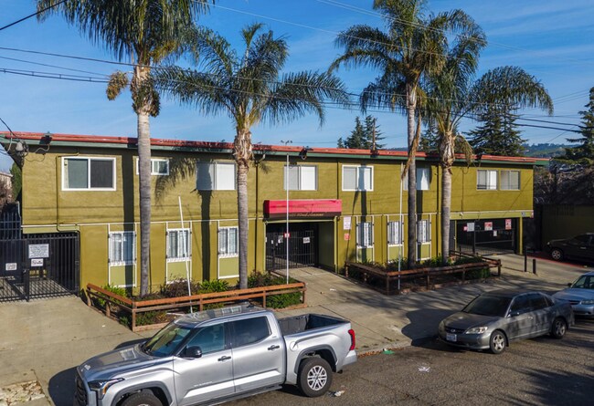 Plus de détails pour 2124 90th Ave, Oakland, CA - Multi-résidentiel à vendre