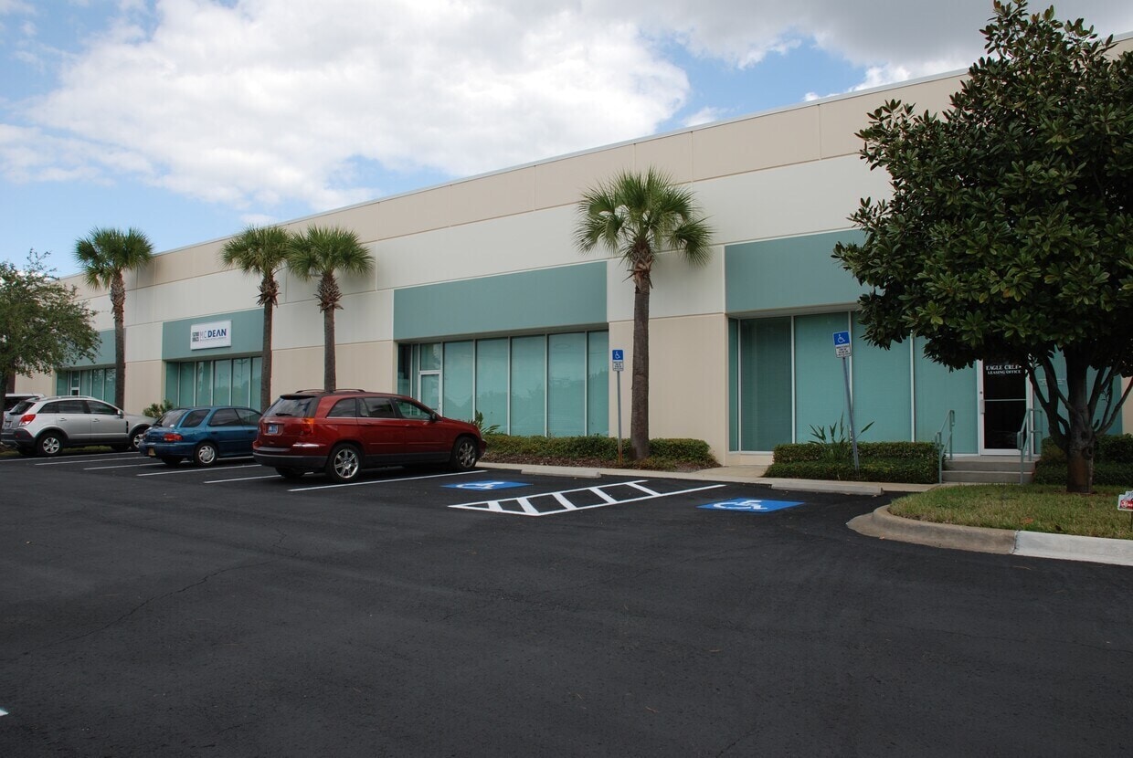 9051 Florida Mining Blvd, Tampa, FL for lease Building Photo- Image 1 of 3