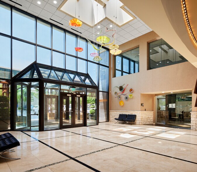 3600 NW 138th St, Oklahoma City, OK à louer - Hall d’entrée - Image 2 de 17