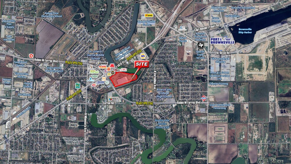 7480 S Padre Island Hwy, Brownsville, TX for lease - Building Photo - Image 2 of 5