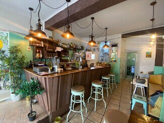 More details for Retail for Lease