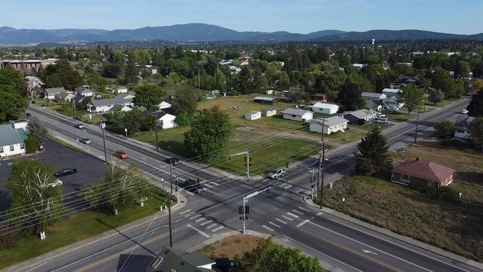 11504 E Broadway Ave, Spokane Valley, WA for sale - Building Photo - Image 2 of 20
