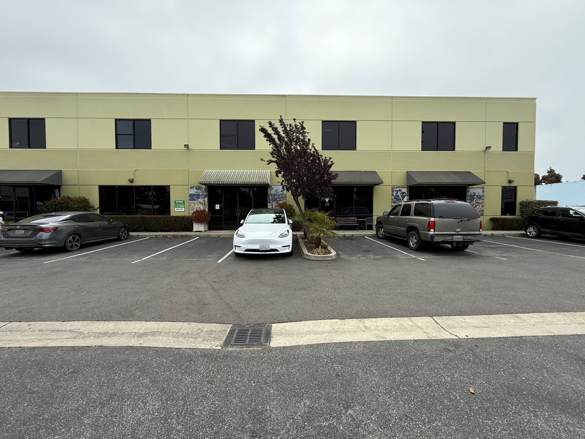 6996 Soquel Ave, Santa Cruz, CA à louer Photo du bâtiment- Image 1 de 5