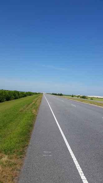 US 17 BYpass and Halstead Blvd, Elizabeth City, NC for sale - Building Photo - Image 1 of 1