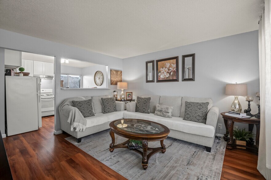 21501-21599 Westpark St, Hayward, CA à vendre - Photo du bâtiment - Image 3 de 20