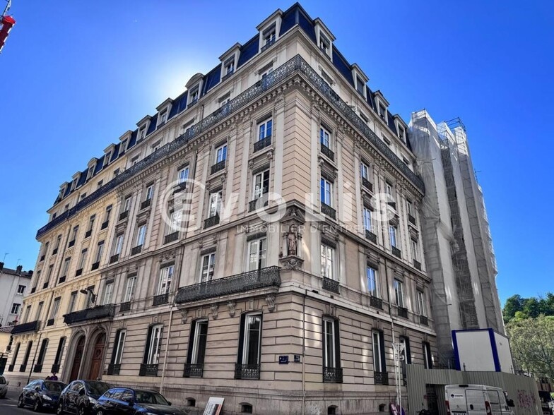 34 Rue Vaubecour, Lyon à louer - Photo du bâtiment - Image 2 de 7