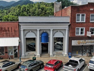 Plus de détails pour 624 W Main St, Sylva, NC - Vente au détail à vendre