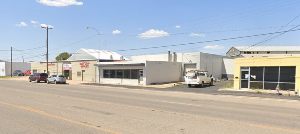 2316 Clovis Hwy, Lubbock, TX à louer - Photo du bâtiment - Image 3 de 4