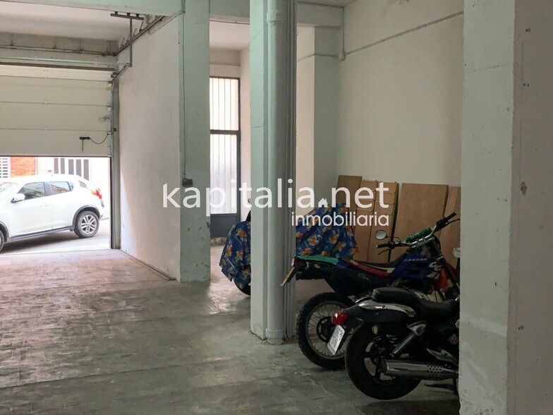 Commerce de détail dans Ontinyent, Valencia à vendre - Photo du bâtiment - Image 2 de 5