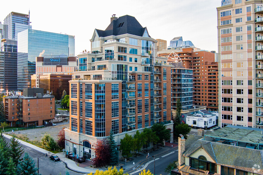 110 7th St SW, Calgary, AB for sale - Primary Photo - Image 1 of 1