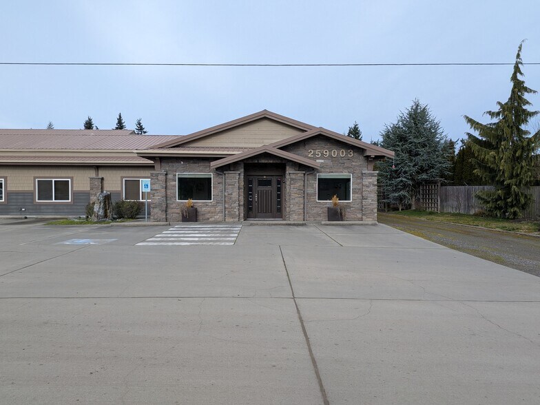 259003 Highway 101, Sequim, WA à louer - Photo du bâtiment - Image 1 de 31
