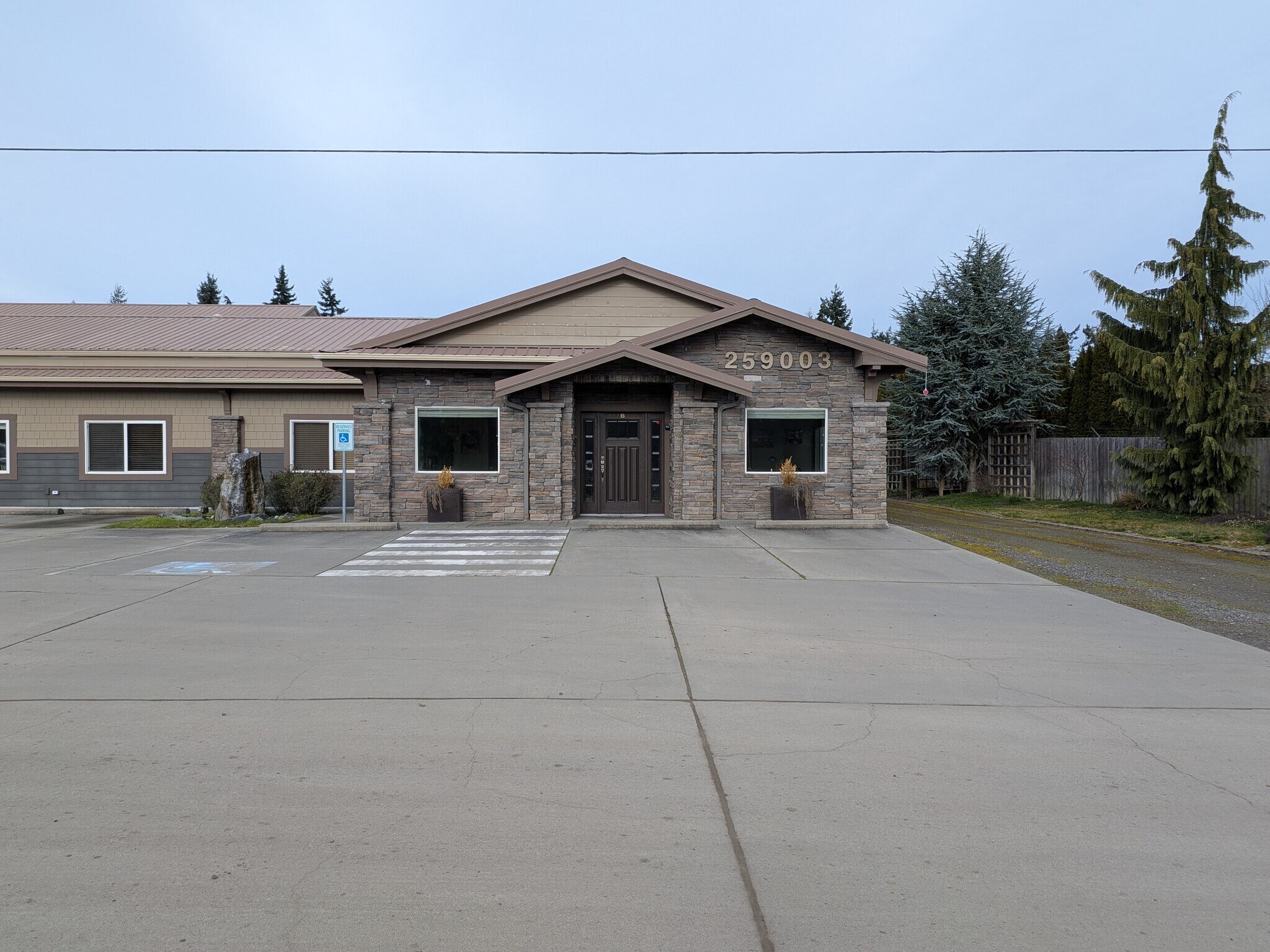 259003 Highway 101, Sequim, WA à louer Photo du bâtiment- Image 1 de 32