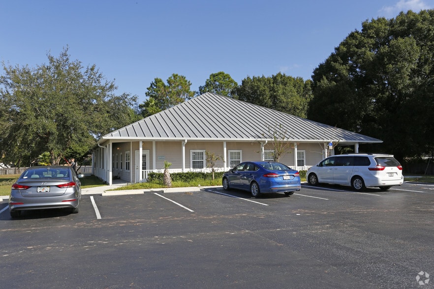 9851 State Road 54, New Port Richey, FL for lease - Building Photo - Image 3 of 3