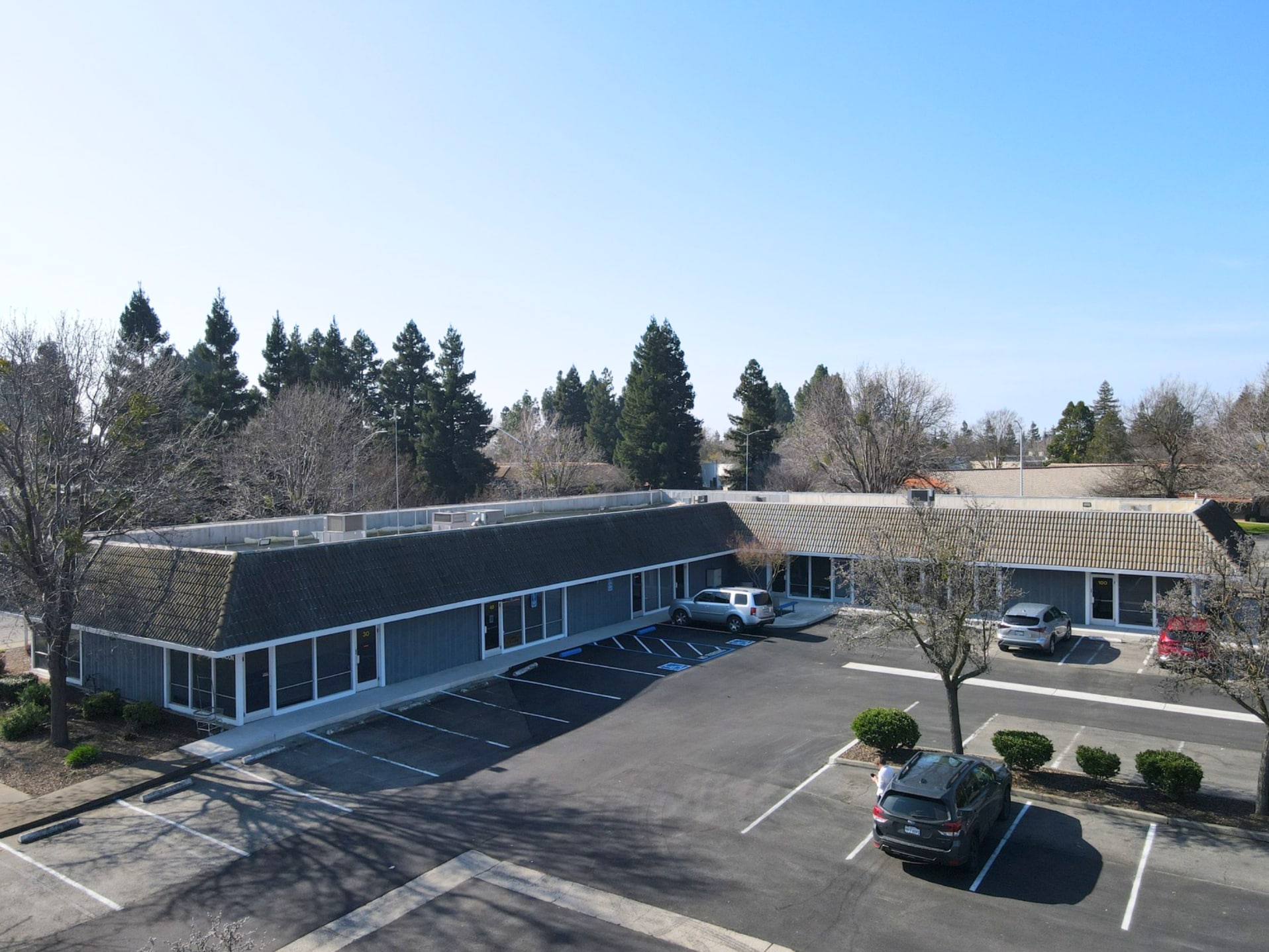 2950 Beacon Blvd, West Sacramento, CA for lease Primary Photo- Image 1 of 11