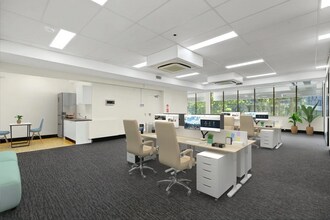 12 Falcon St, Crows Nest à louer Photo intérieure- Image 2 de 4