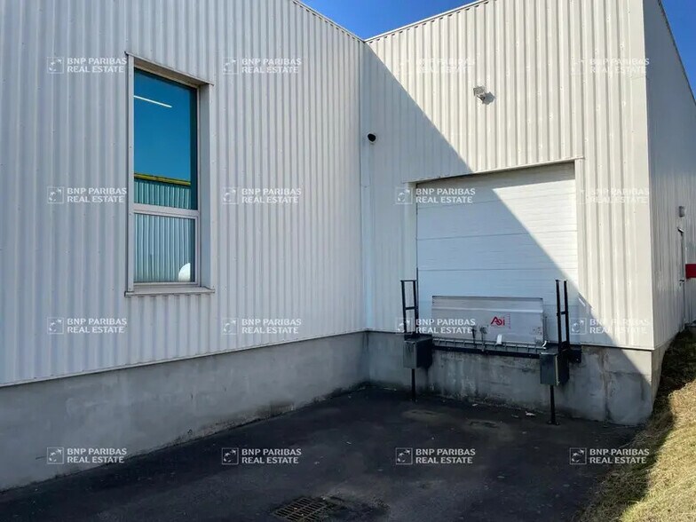 Industrial in Thouaré-sur-Loire for lease - Building Photo - Image 3 of 8