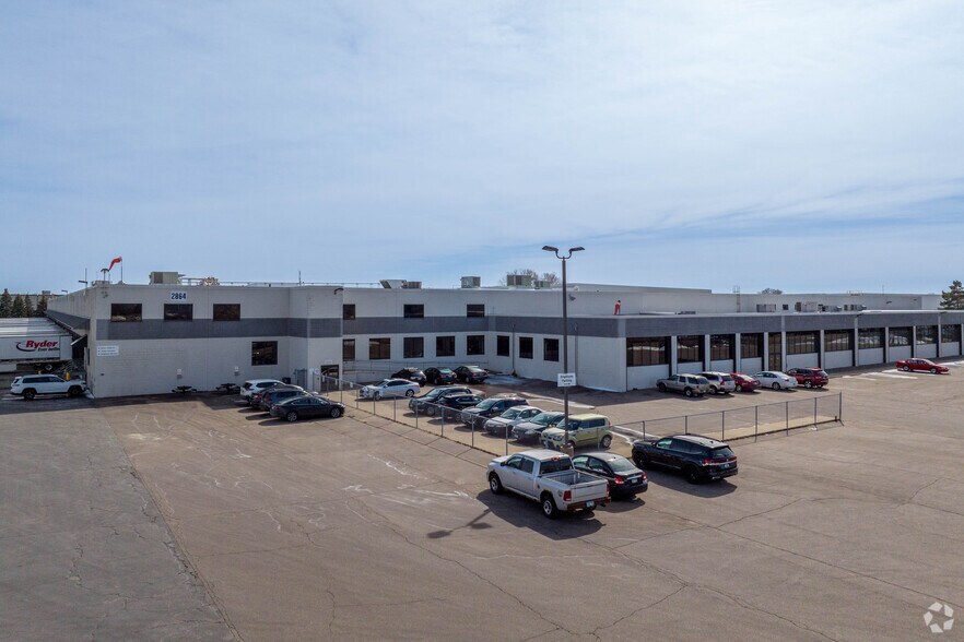 2864 Eagandale Blvd, Eagan, MN à louer - Photo du bâtiment - Image 2 de 4