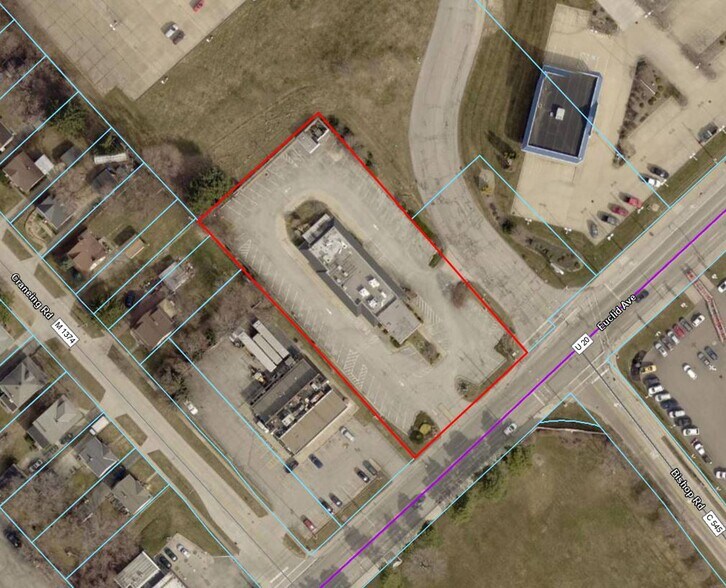 28711 Euclid Ave, Wickliffe, OH à louer - Photo du bâtiment - Image 3 de 7