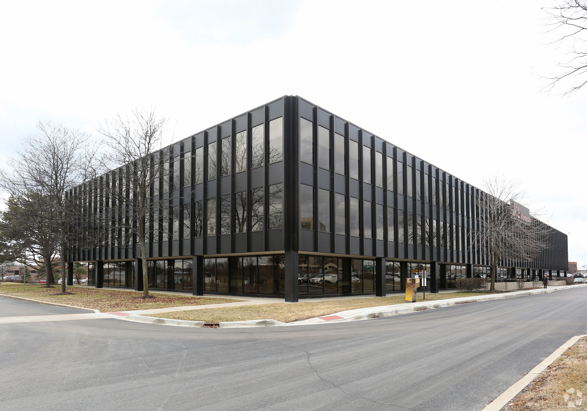 2222 Kensington Ct, Oak Brook, IL for lease Primary Photo- Image 1 of 5