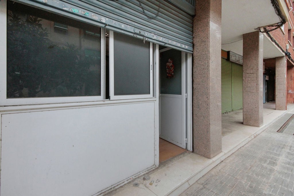 Sant Boi de Llobregat, BAR 08830 - Unit 03 y 05 -  - Interior Photo - Image 1 of 13