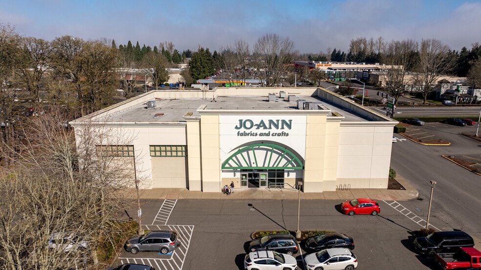 1024 Green Acres Rd, Eugene, OR for sale - Building Photo - Image 2 of 13