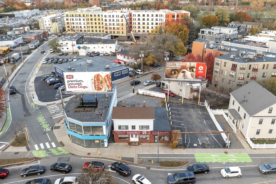 483-493 Concord Ave, Cambridge, MA for lease - Building Photo - Image 3 of 14
