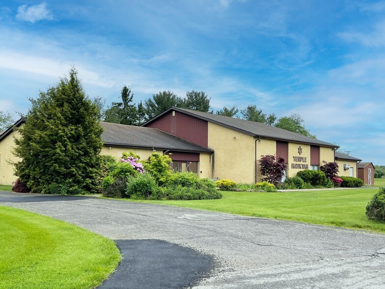 58 Pleasant Hill Rd, Flanders, NJ à louer - Photo du bâtiment - Image 1 de 2