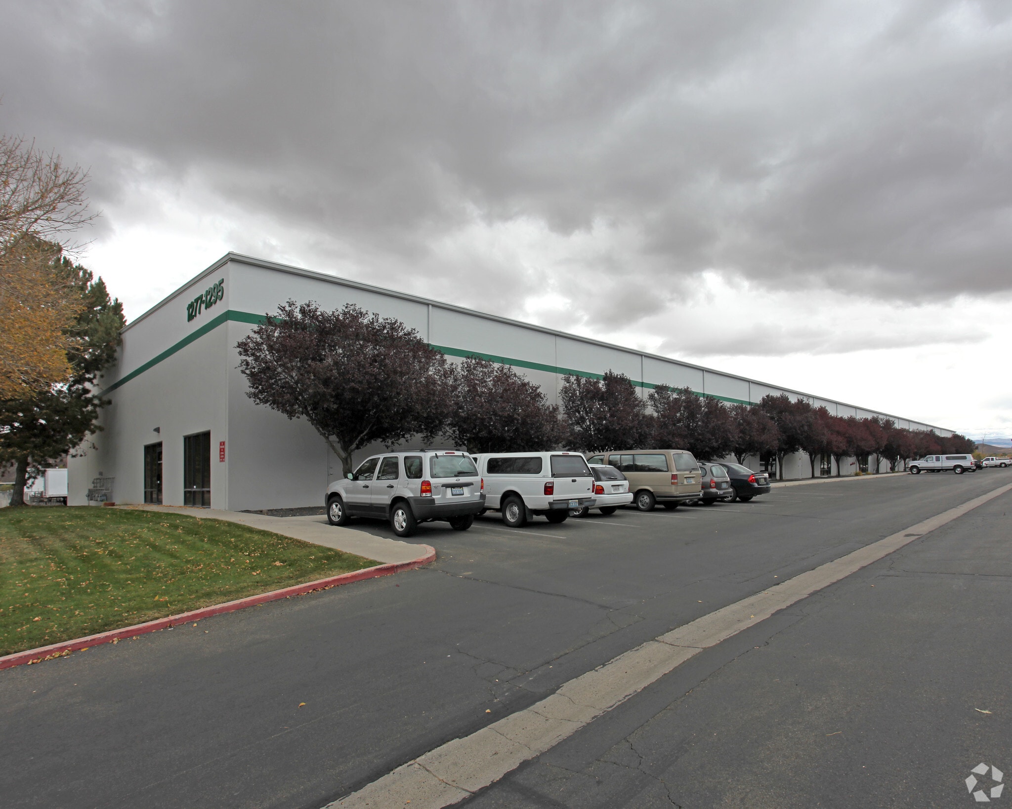 1277-1295 Spice Islands Dr, Sparks, NV for lease Primary Photo- Image 1 of 6