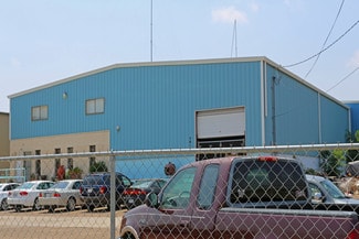 More details for 5812 East Dr, Laredo, TX - Industrial for Sale