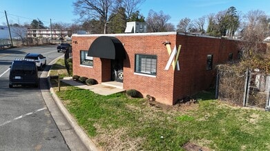 1130 Thomasboro Dr, Charlotte, NC for lease Interior Photo- Image 2 of 2