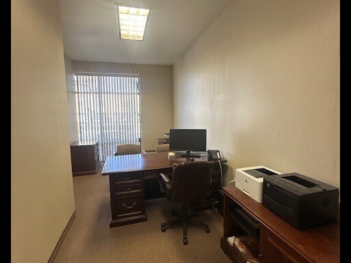 15505 W Sand St, Victorville, CA à louer - Photo intérieure - Image 3 de 11
