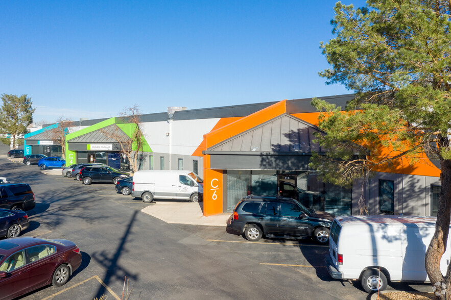 700 W Mississippi Ave, Denver, CO for lease - Primary Photo - Image 1 of 5