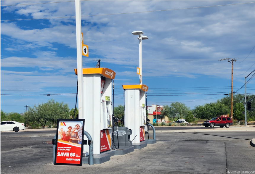 3102 E Benson Hwy, Tucson, AZ à louer - Photo du bâtiment - Image 2 de 3