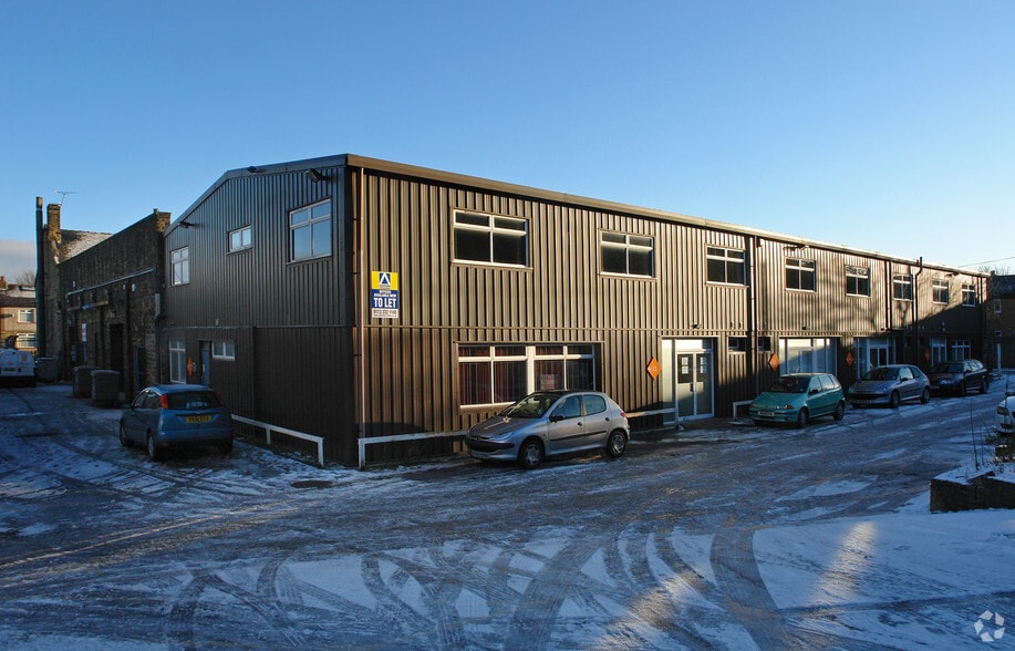 Carrbottom Rd, Bradford for lease - Building Photo - Image 2 of 7