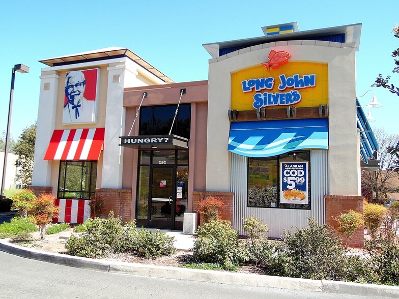 9750 Highway 53, Lower Lake, CA for sale - Primary Photo - Image 1 of 22