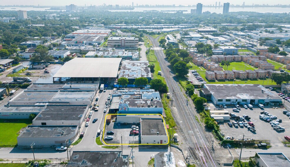 54 NE 73rd St, Miami, FL à louer - Aérien - Image 3 de 9