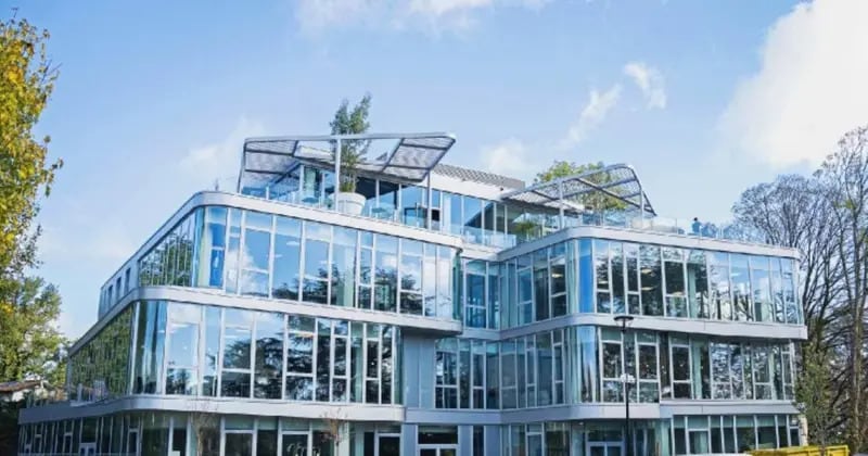 44 Sentier Du Bois Des Côtes, Limonest for lease Building Photo- Image 1 of 10