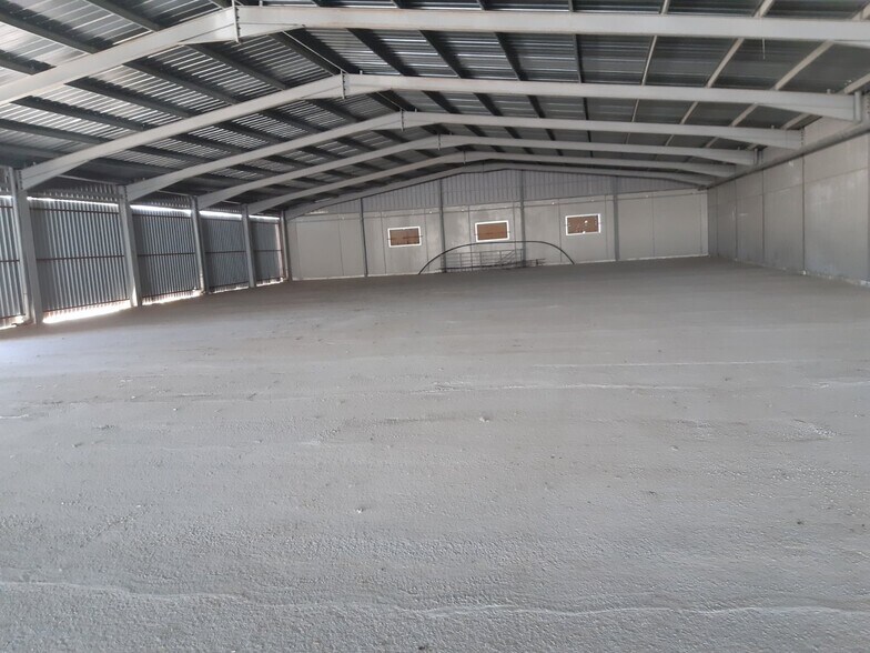Industrial in Sax, Alicante for sale - Building Photo - Image 3 of 10
