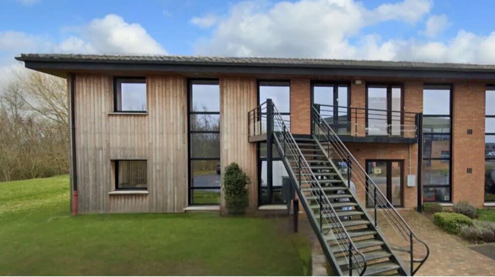 Office in VILLENEUVE-D'ASCQ for lease - Building Photo - Image 1 of 12