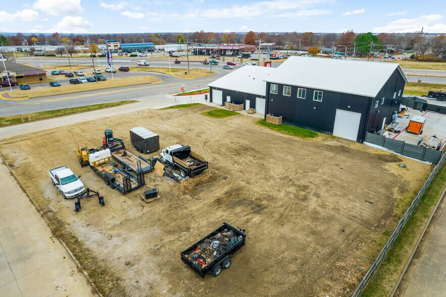 3400 E Houston St, Broken Arrow, OK à vendre - Photo du bâtiment - Image 2 de 6